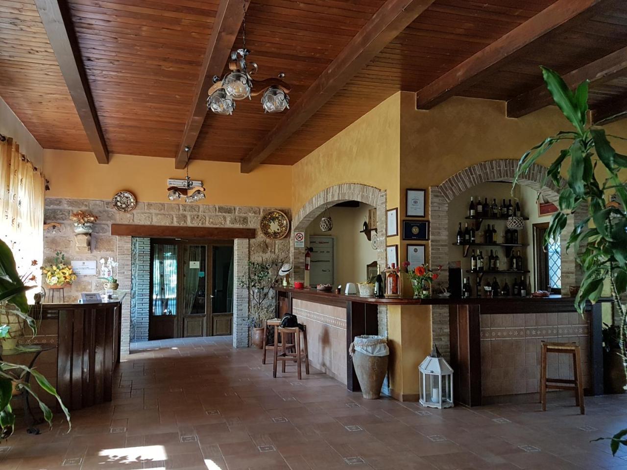 Agriturismo Il Drago Piazza Armerina Exterior foto