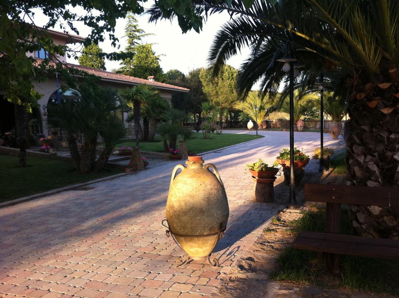 Agriturismo Il Drago Piazza Armerina Exterior foto